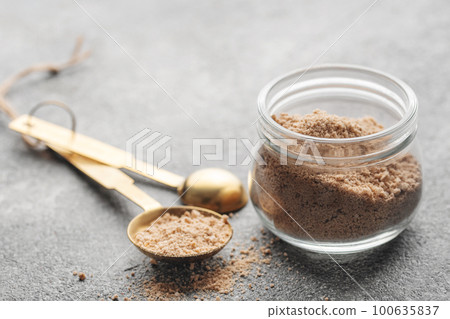 Hickory smoked sea salt. Hickory smoked sea salt. 100635837