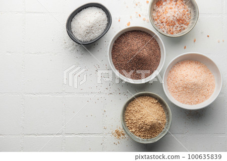 Assorted speciality salt 100635839