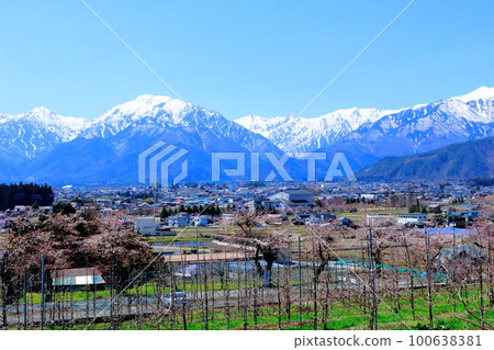 Snowy Northern Alps Shinano Omachi in April Beautiful Northern Alps Spring Northern Alps Snowy Northern Alps Shinano Omachi in April Beautiful Northern Alps Spring Northern Alps 100638381