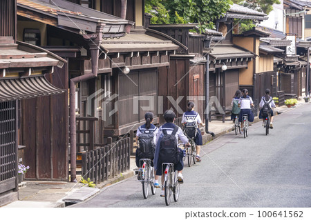 220701 Old Townscape g100 220701 Old Townscape g100 100641562