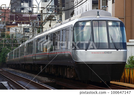 Odakyu Romancecar (30000 series EXEα) 100647147