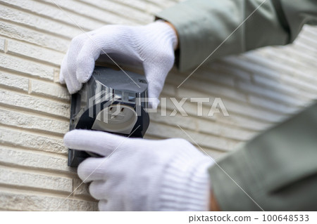 Installation and inspection of outdoor outlets 100648533
