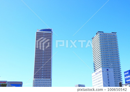 Scenery of skyscraper in front of Gifu station Scenery of skyscraper in front of Gifu station 100650542