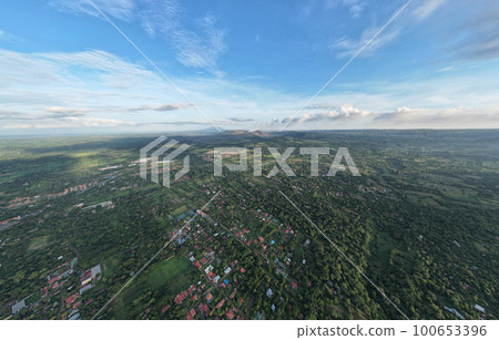 Wide panorama of Nicaragua with Masaya volcano 100653396