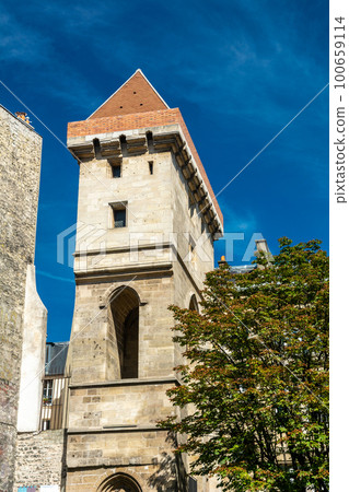 The Tower of John the Fearless in Paris 100659114