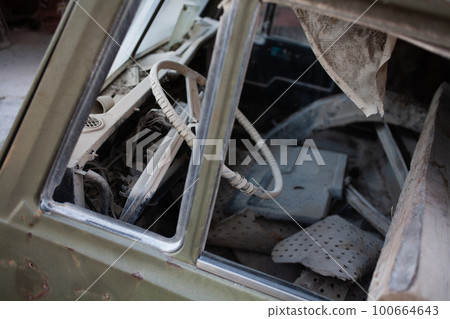 Broken abandoned rusty old vehicle. Retro damaged transportation. 100664643