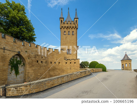 Hohenzollern Castle entrance, road to mountain top in Stuttgart vicinity, Germany Hohenzollern Castle entrance, road to mountain top in Stuttgart vicinity, Germany 100665196