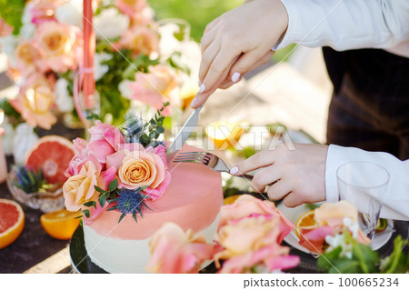 wedding decor on the table 100665234
