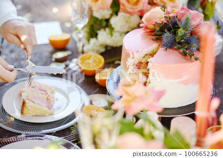 wedding decor on the table wedding decor on the table 100665236