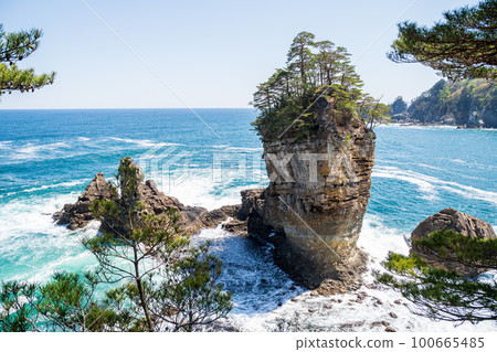 "Iwate Prefecture" Sannoiwa Rock, Miyako City 100665485