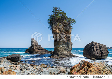 "Iwate Prefecture" Sannoiwa Rock, Miyako City 100665495