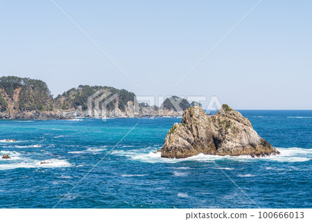 "Iwate Prefecture" Namiuchizaki and Taro, Miyako City 100666013