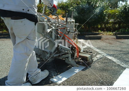 Parking lot zebra zone line drawing work 01 100667260