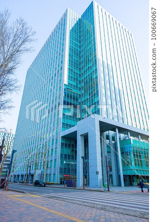 [Hokkaido] Sapporo Kita 3-jo Square (Akapla)/March 100669067