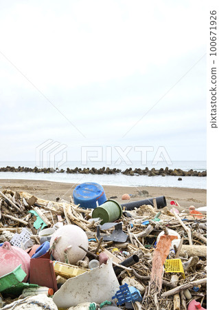 海洋垃圾 海洋垃圾 100671926