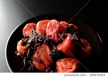 Umeboshi pickled in red perilla Umeboshi pickled in red perilla 100676465