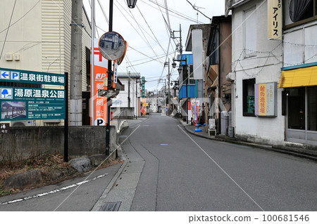 Minakami Onsen's rustic townscape and information signboard Minakami Onsen's rustic townscape and information signboard 100681546