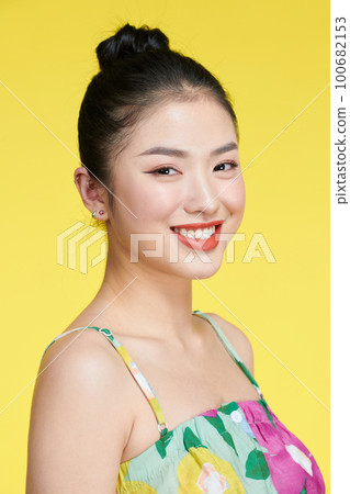 Portrait of young stunning model with bright impressive red lips Portrait of young stunning model with bright impressive red lips 100682153