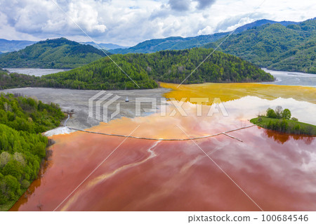 Aerial view of a big waste decanting lake 100684546