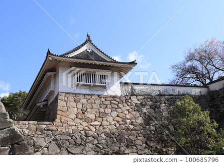 Medieval stone fortress wall and watch tower of Okayama castle (Ravens Castle, Black castle), Okayama, Japan Medieval stone fortress wall and watch tower of Okayama castle (Ravens Castle, Black castle), Okayama, Japan 100685796