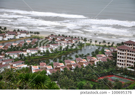 Da Nang beach, Vietnam. Named also China beach, it was the place where the American MASH unit operated during the Vietnam war 100695376