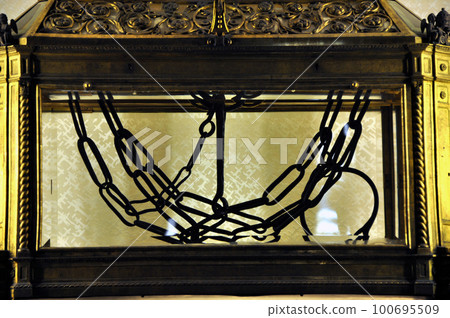 Chains of Saint Peter in San Pietro in Vincoli church Chains of Saint Peter in San Pietro in Vincoli church 100695509