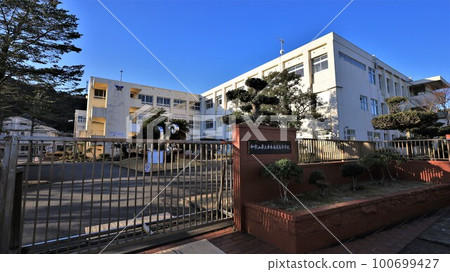 和歌山縣立串本甲座高中（和歌山縣串本町） 100699427