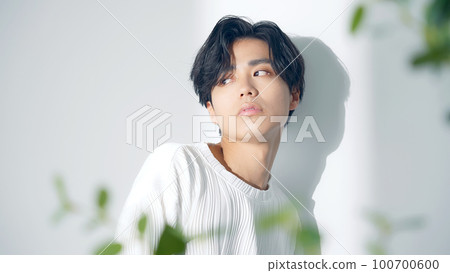 男性肖像,無性別化妝,男士化妝品,護膚品 男性肖像,無性別化妝,男士化妝品,護膚品 100700600