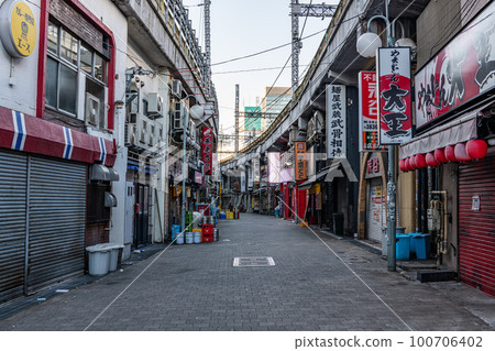 Ueno, Taito-ku, Tokyo, unmanned restaurant district around JR Ueno Station Ueno, Taito-ku, Tokyo, unmanned restaurant district around JR Ueno Station 100706402
