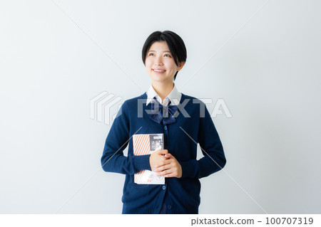 High school girl studying image 100707319