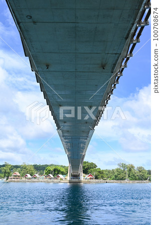 柯若－巴貝圖阿普大橋（簡稱：KB大橋）日本－帛琉友誼大橋 100708674