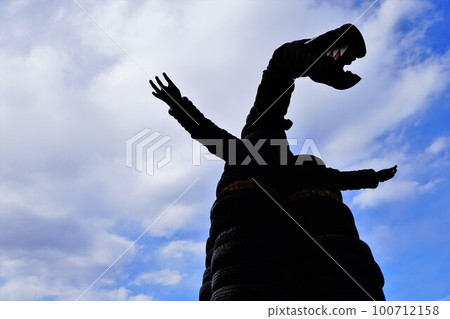 用輪胎做的怪物 用輪胎做的怪物 100712158