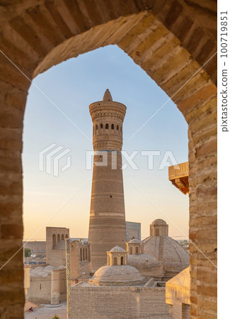 Kalon Minaret in Bukhara, Uzbekistan 100719851