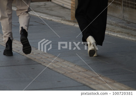 長野市中央通人行道 長野市中央通人行道 100720381