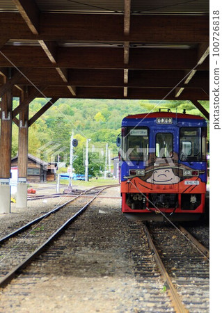 Former Hokkaido Furusato Ginga Line (former JNR Ikehoku Line) Former Rikubetsu Station (Rikubetsu Railway) 100726818