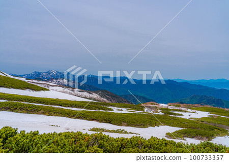 [初夏素材]乘鞍高原的雪牆[長野縣] 100733357