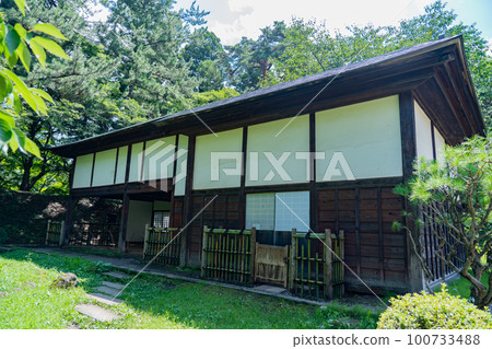 Hirosaki Castle Ninomaru East Gate Yoriki Bansho (Aomori City, Aomori Prefecture) 100733488