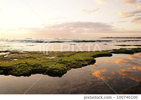 Gwangchigi beach sunrise scenery 100740100
