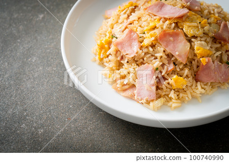 bacon ham fried rice on plate 100740990