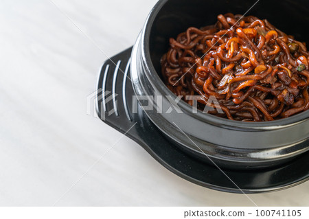 Korean black spaghetti or instant noodle with roasted chajung sauce 100741105