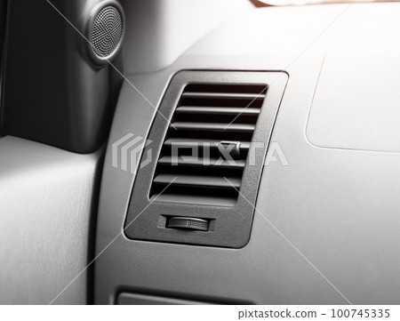 The air vent with a dial to adjust the wind power and direction The air vent with a dial to adjust the wind power and direction 100745335
