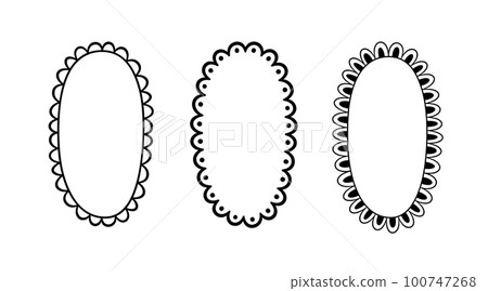 Doodle circle oval scalloped frames. Hand drawn scalloped edge ellipse shapes. Simple round label form. Flower silhouette lace frame. Vector illustration isolated on white background 100747268