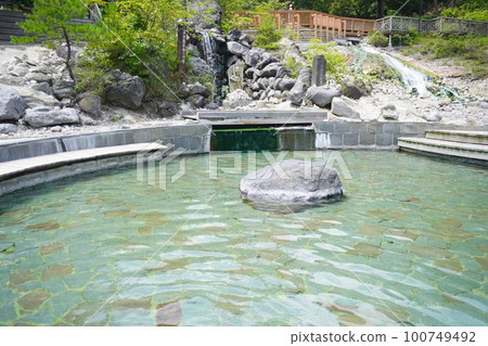 前往草津。漫步西河原溫泉。 100749492
