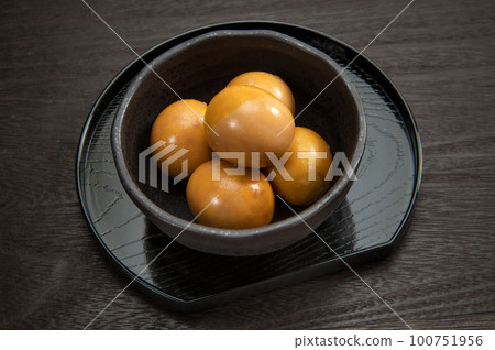 chicken kumquat, stewed dish chicken kumquat, stewed dish 100751956