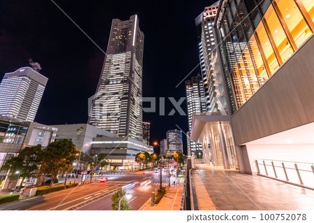 《Kanagawa Prefecture》Yokohama Minato Mirai Office Buildings All Buildings Illuminated Night View 100752078