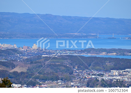 View from Nanao Castle Ruins, Ishikawa Prefecture 100752304