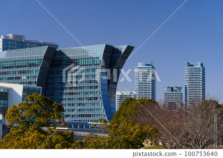橫濱灣地區的城市景觀 橫濱灣地區的城市景觀 100753640