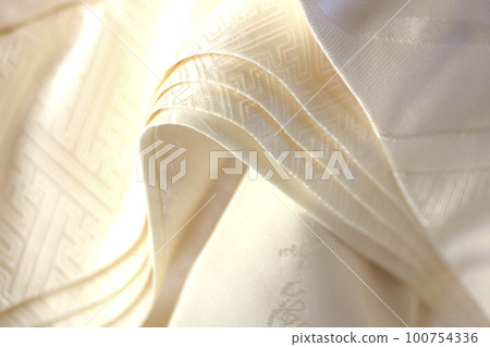 白色立體圖像剪裁和服婚紗禮服圖像照片 白色立體圖像剪裁和服婚紗禮服圖像照片 100754336