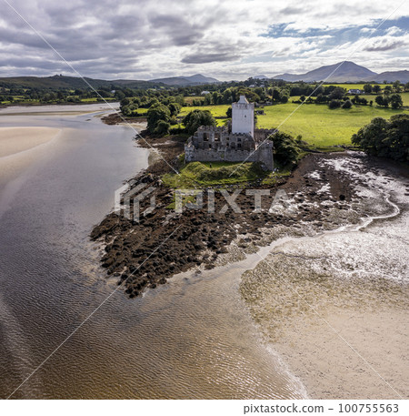 Aerial view of Castle Dow and Sheephaven Bay in Creeslough - County Donegal, Ireland 100755563
