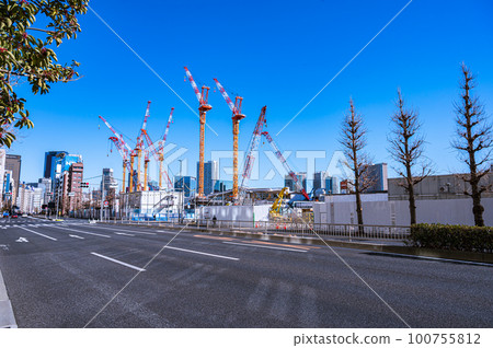 Shinagawa building construction, Takanawa gateway, Shinagawa, clear weather, Route 15, Tokyo's cityscape Shinagawa building construction, Takanawa gateway, Shinagawa, clear weather, Route 15, Tokyo's cityscape 100755812